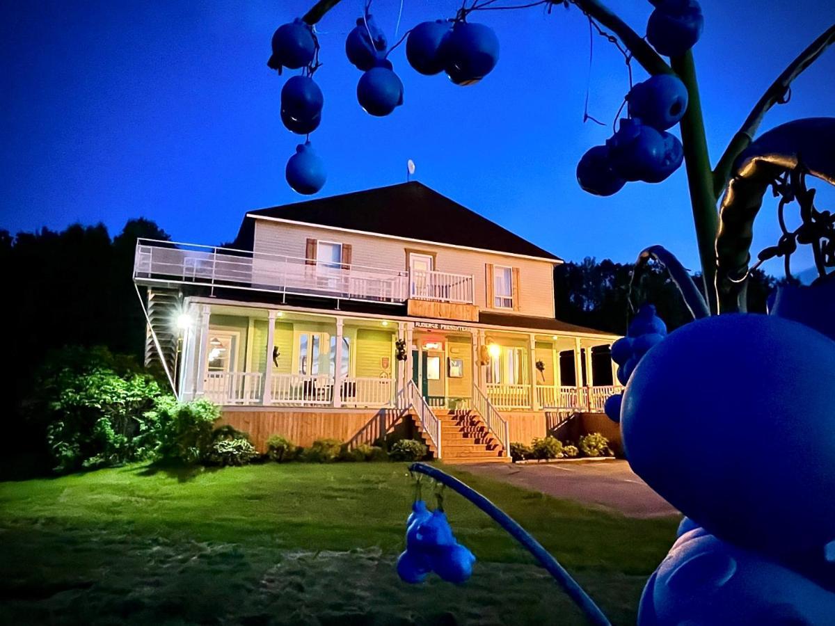 Auberge Presbytere Mont Lac-Vert Hebertville Экстерьер фото
