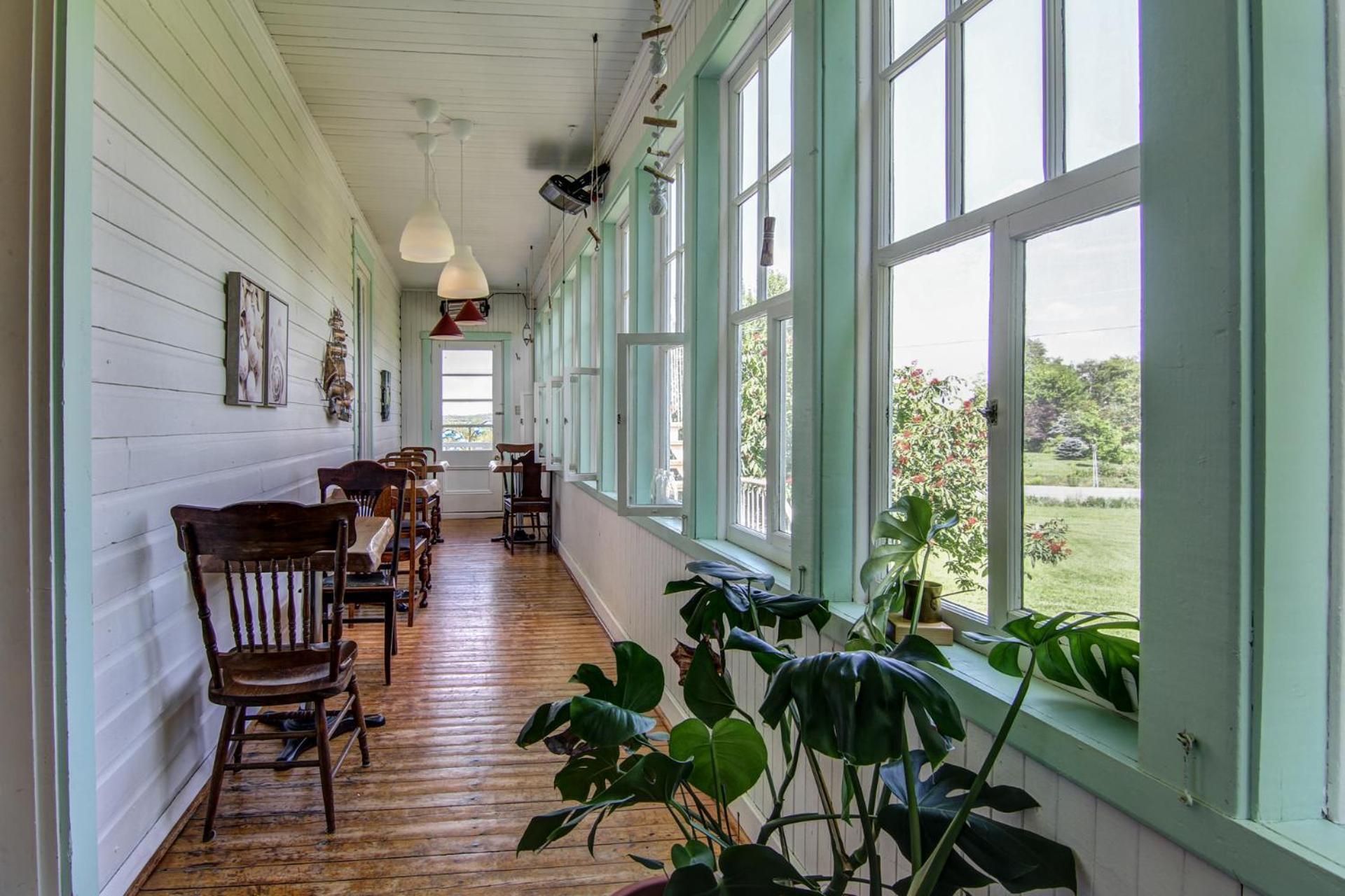 Auberge Presbytere Mont Lac-Vert Hebertville Экстерьер фото