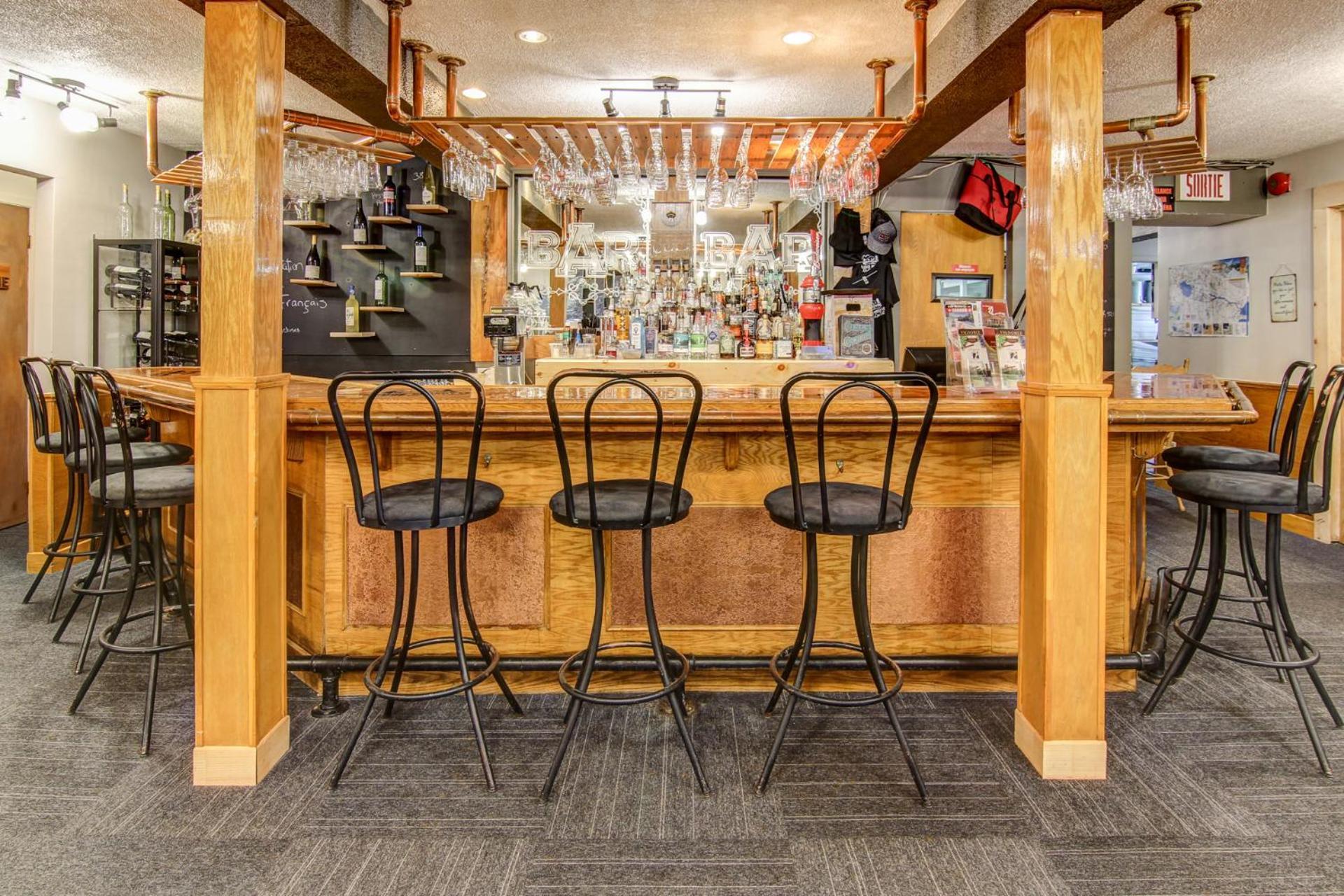 Auberge Presbytere Mont Lac-Vert Hebertville Экстерьер фото